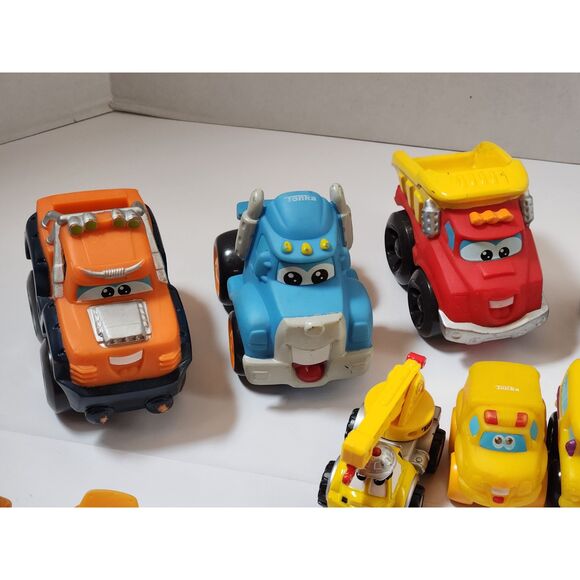 Tonka Toy Vehicle Lot – 27-Piece Assortment, Trucks & Construction - Picture 6 of 10